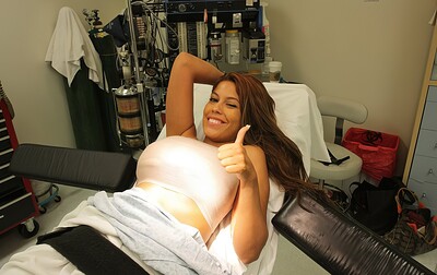 Bridgette B in Bridgette Bs Bankin On New Bouncin Bub-Bubs, Bub from 
