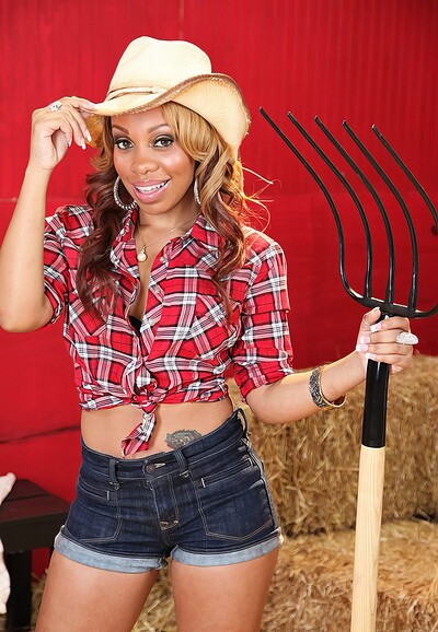 Melrose Foxxx in Farm House Slut from 