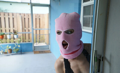 Freya Von Doom in Tiny Robber from