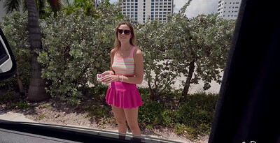River Lynn in Introverted Pussy from