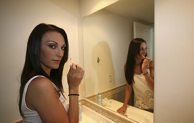 Vivian Versace in I Drive My Girl Crazy With My Camera from