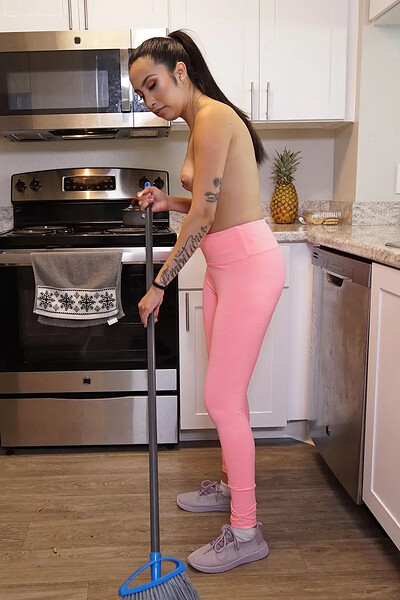 Paulina Ruiz cleaned naked, sucked Jonathan's giant erect dick, then they fucked until he came across her face.