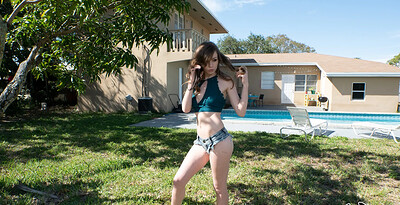Alex Blake in Getting Man Handled By A Horny Thief from 