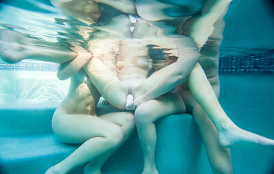 Mercedes Lynn and Daisy in Get wet with some lesbos poolside from 