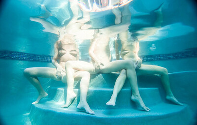 Mercedes Lynn and Daisy in Get wet with some lesbos poolside from 