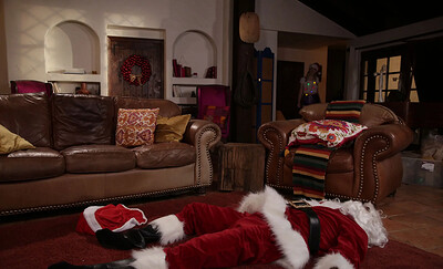 Anny Aurora in Santa Claus is cumming on Anny Aurora from 