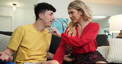 Gigi Dior and Ethan Seeks in from