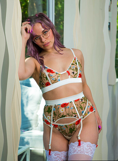 Bobbie Lavender and Ken Feels in from