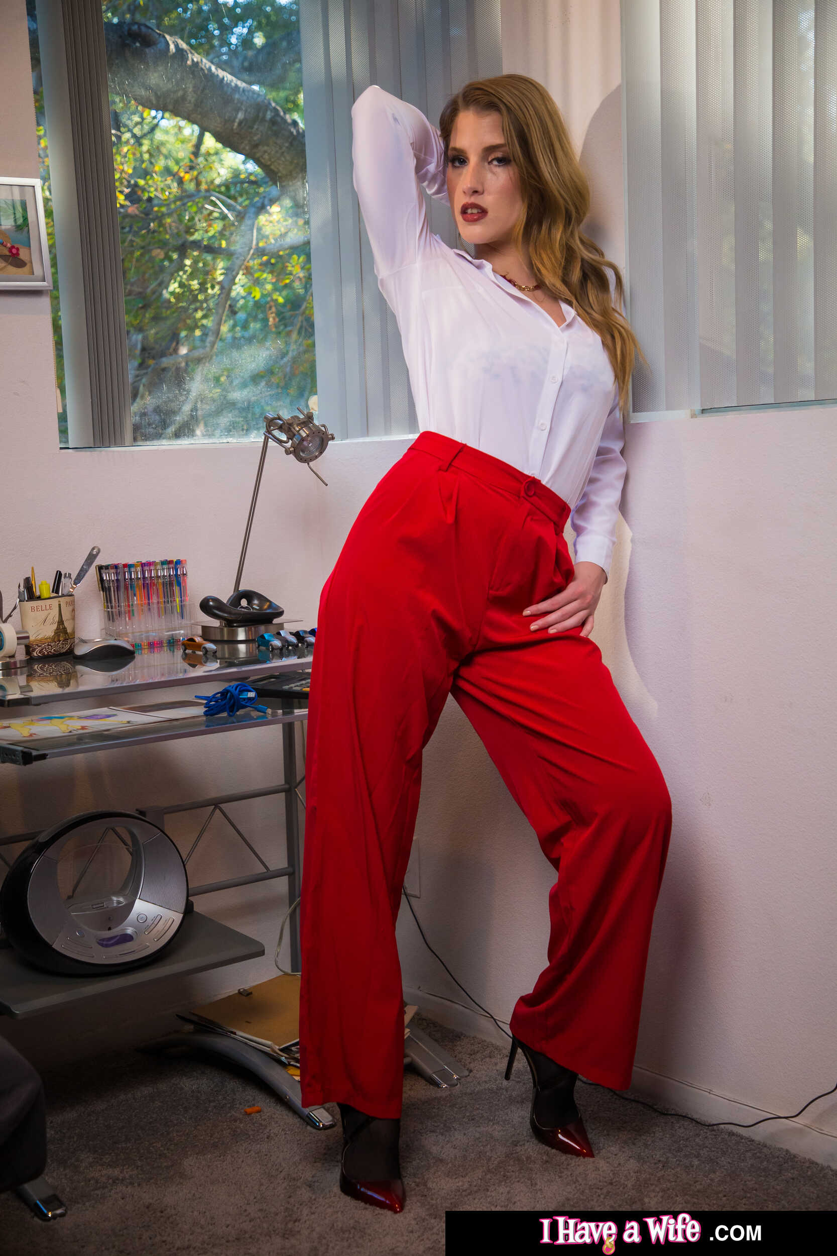 Octavia Red in set