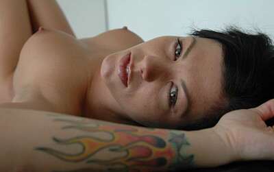 Jezebelle Bond and Veronica Stone in from