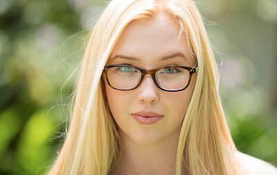 Samantha Rone in Something sweet from