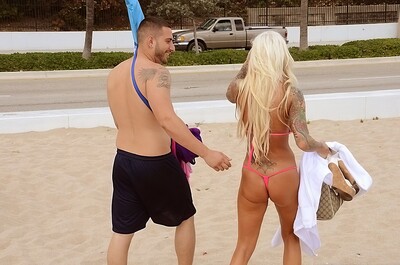 Lolly Ink and Al-b in What a view from