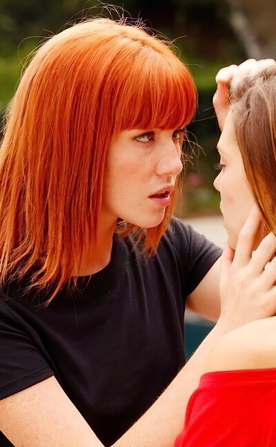 Kiera Winters and Elle Alexandra in Cumming together from 