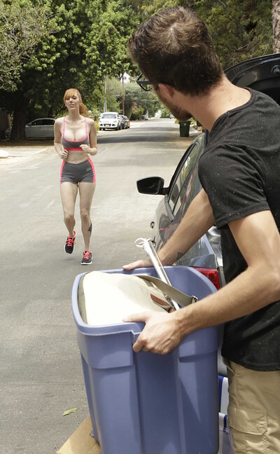 Lauren Phillips in Moving In On Busty Neighbor from