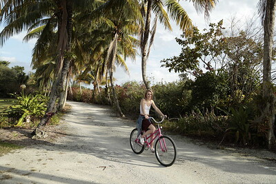 Victoria Gracen in Dildocycle from 