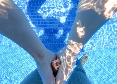 Kate Quinn and Jason Love in Footjob in the pool from 