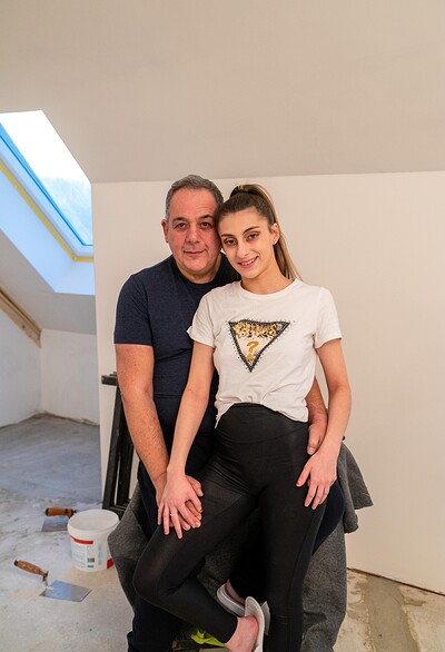 George Rex and Nicole Sweet in from