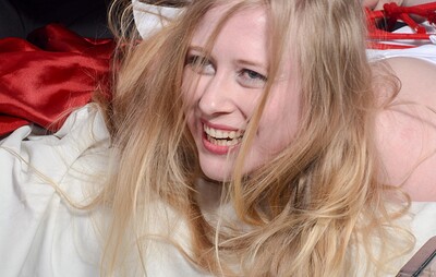 Satine Spark in  from 