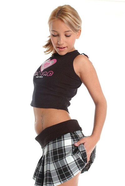 Veronica B in Glamour Teens 040 from 