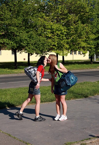 Mellie and Vanessa H in Yll 287 from 