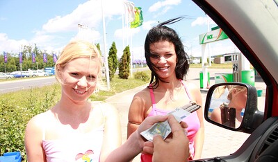 Jasmine A and Ellis in Seventeen Special 282 from 