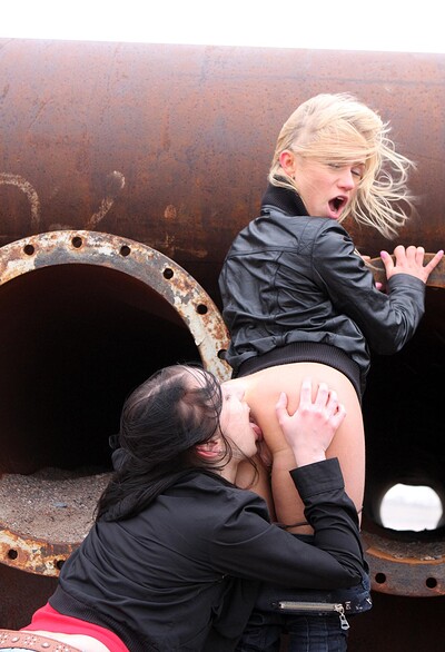 Jessica R and Judy F in Yll 392 from 