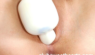 Andrea E in Shaved 290 from 