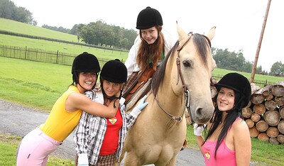 Cora A and Angelica B in Yll 450 from 
