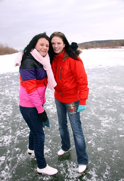 Lussy B and Lara H in Yll 514 from 