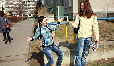 Andrea K and Ester B in Yll 516 from 
