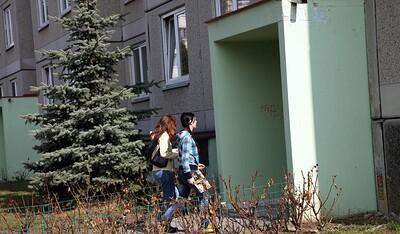 Andrea K and Ester B in Yll 516 from 