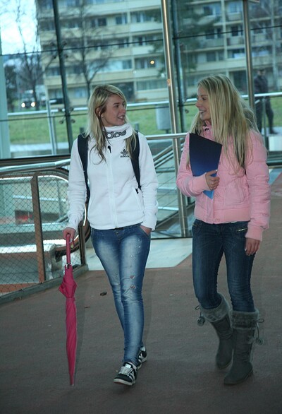Lucy P and Mia E in Yll 535 from 