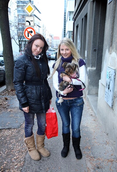 Mia E and Lara G in Yll 537 from 