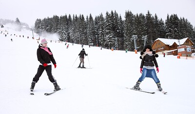 Linda O and Nicoletta H in Winterspecial 19 from 