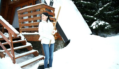 Linda O in Winterspecial 21 from 