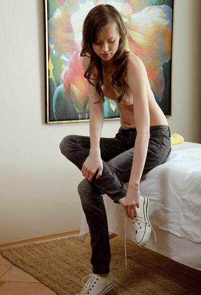 Xenia B in Seventeen Special 681 from 