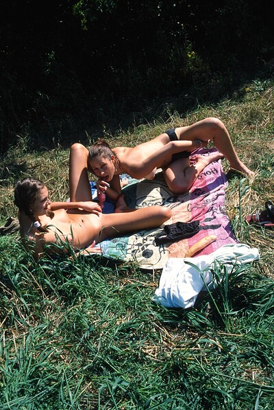 Sonja E and Evelien A in Seventeen Classics 196 from 