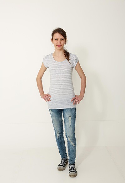 Mona E in  from 