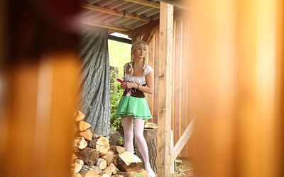 Cayla A and Karol Lilien in  from 