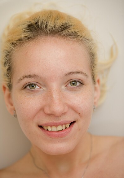 Sindy Rako in  from 