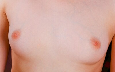 Abel Rugolmaskina in Studying her pussy from 
