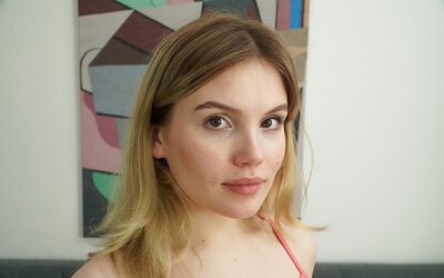 Milka Tight in What you see is what you get from 