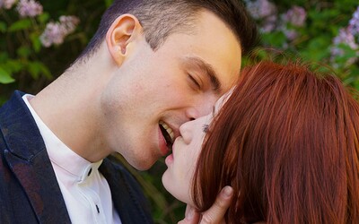 Willy Regal and Nika Murr in Open me slowly from 