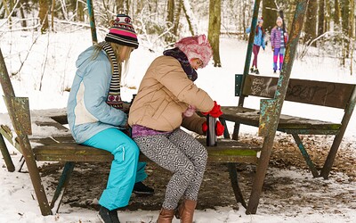 Lisa Nixon and Aliska Dark in Snow bunnies 2 from 