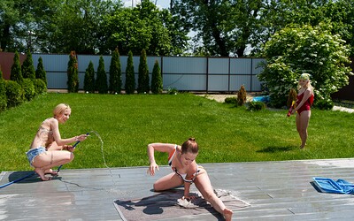 Rebecca Nikson and Nicole Murkovski in Super Wet 'n Wild 2023 3/4 from 
