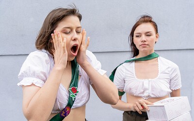 Margo von Teese and Eva Murkovski in Scouting stars 2/3 from 