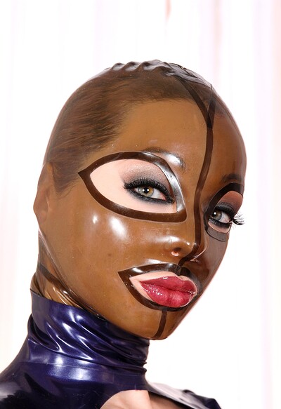 Latex Lucy and Choky Ice in Purple latex lust from 