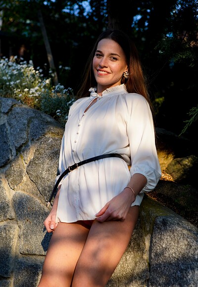 Eveline Dellai in My feet don't lie from 