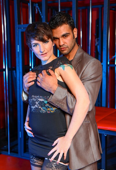 Adreena Winters and Nick O'Salas in Kinky milf from 