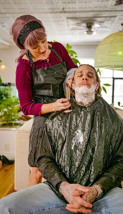 Loona Winchester in Loona Winchester the hairdresser from 